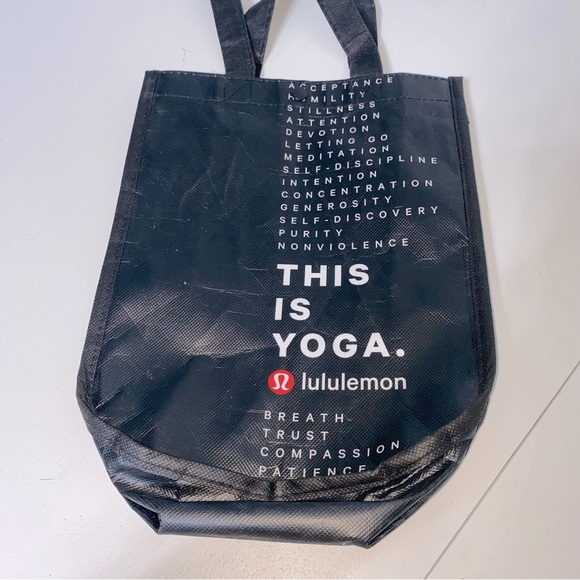 Bundle/$3!  Lululemon Shopping Tote Bag Small Black Red Yoga Text - Picture 1 of 7